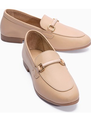 Mubiano Kadın Hakiki Deri Babet Metal Aksesuar Detaylı Loafer Nalora Nude