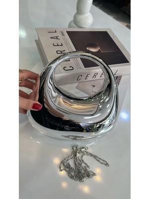 Akça Shoes Gümüş Metal Çanta