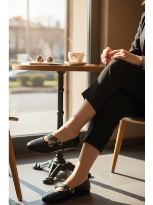 Enoch Kadın Çift Kemerli Kuşgözü Detaylı Zarif Modern Babet