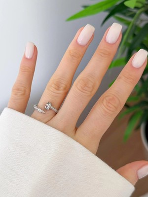 Venüs Design Çelik Çivili Yüzük (Ayarlanabilirdir)