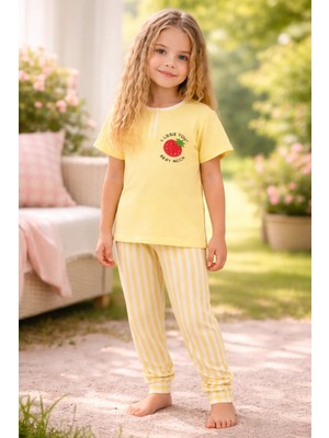 Almira Anne Bebek Kız Çocuk I Love You Berry Much Yazılı Çilek Baskılı Sarı Renk Pijama Takımı