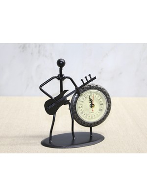 Cngzhn Metal Saatli Gitar Çalan Müzisyen