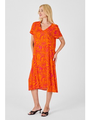 Bacc Turuncu Desenli V Yaka Kısa Kollu Midi Boy Elbise BCVL-254015