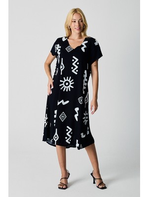 Bacc Siyah Desenli V Yaka Kısa Kollu Yırtmaçlı Midi Boy Elbise BCVL-254013