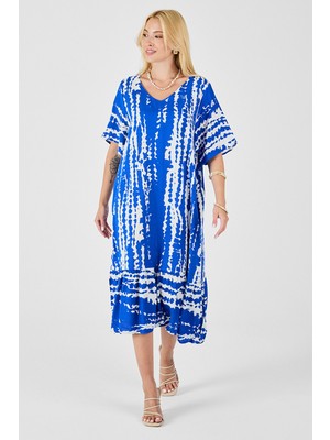 Bacc Saks Batik Desenli V Yaka Eteği Volanlı Oversize Elbise BCVL-254023