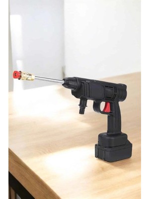 Bahçe Araba Yıkama Tabancası Su Basınçlı Hazneli Bataryalı Oto Yıkama