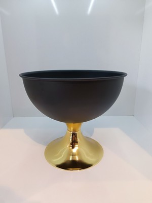 Leylart Altın Ayaklı Dekoratif Metal Saksı– Şık Masa Üstü Aksesuar