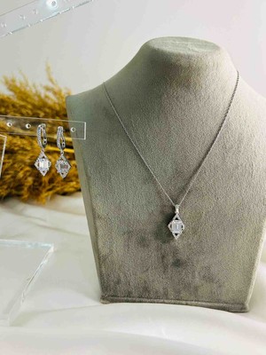 Generic 925 Ayar Gümüş Ikili Set -  Küpe - Kolye Seti Zirkon Detaylı Model