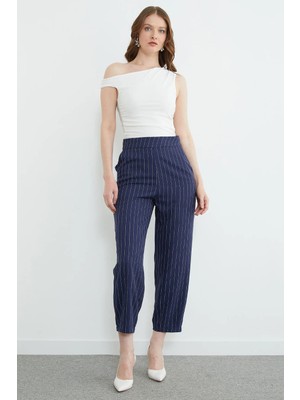 FullaModa Çizgili Fermuarlı Pensli Cepli Pantolon