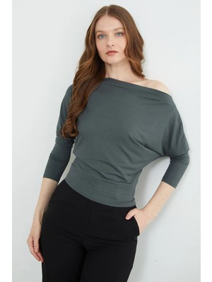FullaModa Basic Kayık Yaka Yarasa Kol Bluz