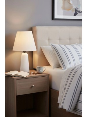 Lambazade Zümzade Model Beyaz Ahşap Gövdeli Beyaz Başlık Abajur