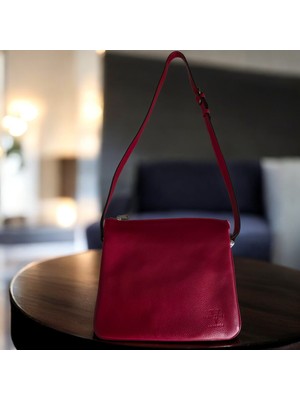 Valvic Hakiki Deri 3 Bölmeliçapraz Çanta