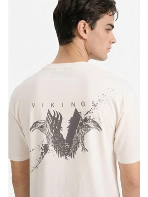 DeFacto Vikings Boxy Fit Sırt Baskılı Tişört F8173AX26SP