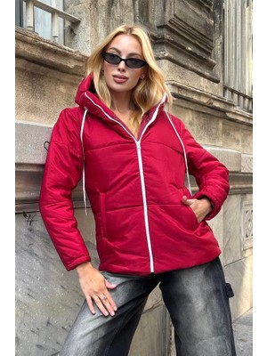 Modanı Seç Bordo Su Geçirmez Kapüşonlu Şişme Mont