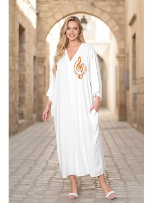 Modanı Seç Beyaz V Yaka Göğsü Nota Nakışlı Cepli Oversize Uzun Gömlek Elbise