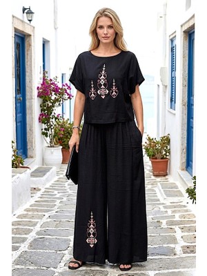 Modanı Seç Siyah Etnik Nakışlı Ikili Takım