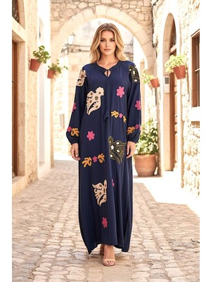 Modanı Seç Lacivert Sıfır Yaka Önü ve Kolları Nakışlı Püsküllü Uzun Elbise