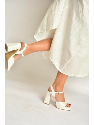 Fox Shoes Y246055009 Sedef Kalın Platform Topuklu Abiye Ayakkabı
