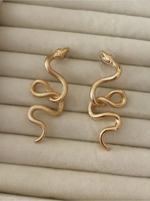 Eredka Yılan Model Gold Küpe
