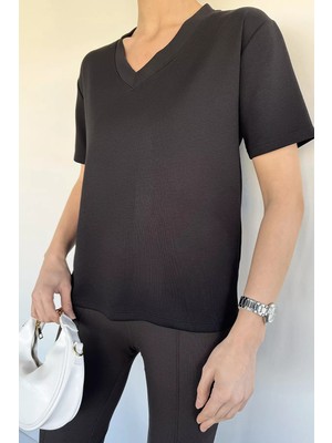 Gülseli Kadın V Yaka Basic Tişört P-00020649