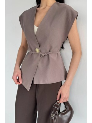 Gülseli Kadın Bel Bağlamalı Gold Düğmeli Yelek P-00020660