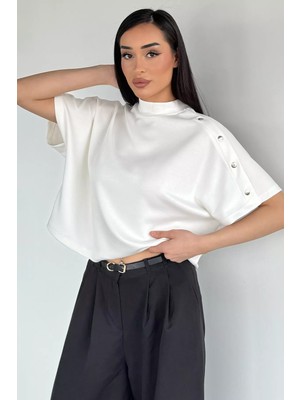 Gülseli Omuz Detaylı Yarasa Kol Bluz P-00020672