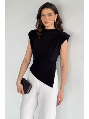 Gülseli Kadın Omuz Vatkalı Drapeli Asimetrik Kesim Bluz P-00020615