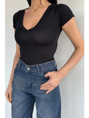 Gülseli Kadın V Yaka Likralı Basic Body Bluz P-00020551