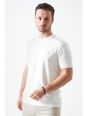 Tena Erkek Beyaz Bisiklet Yaka Omuz Kalın Şerit Detaylı Tişört