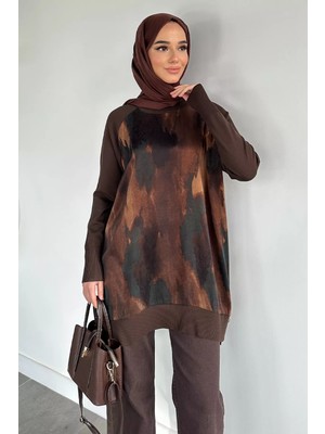 Julude Gülseli Yan Fermuar Detaylı Ipek Kübra Kumaş Tesettür Triko Tunik P-00020680