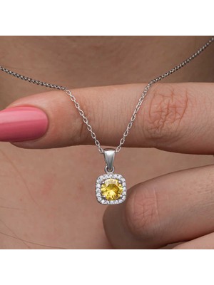 İlkyaz Fashion 925 Ayar Gümüş Sarı Baget Taşlı Kadın Kolye T8601 (72)