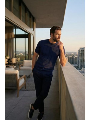 Erkek Bisiklet Yaka Çizgi Desenli Likralı Triko Tişört P-00020488