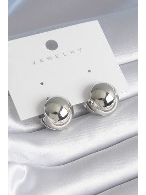 İsmiyle Al Pirinç Gümüş Renk Top Model Kadın Küpe