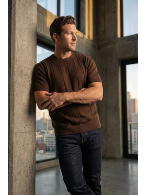 Erkek Bisiklet Yaka Çizgi Desenli Likralı Triko Tişört P-00020488