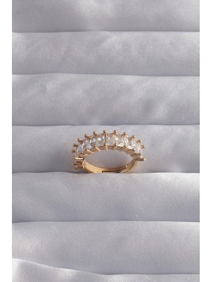 İsmiyle Al Pirinç Ayarlamalı Gold Renk Baget Taşlı Su Yolu Yüzük