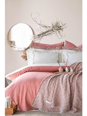 İyi Geceler İstanbul Iyi Geceler Istanbul Dafne Çift Kişilik Yatak Örtülü Nevresim Takımı - Gül Kurusu