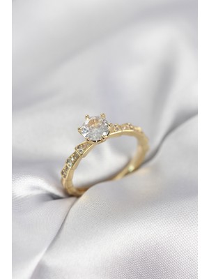İlkyaz Fashion Gold Renk Zirkon Taşlı Tek Taş Model Kadın Yüzük - TJ-BYK4026