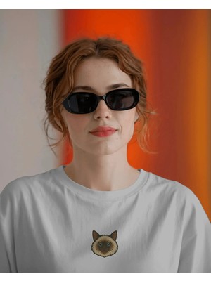 Muhtar Store Kadın Siyam Kedisi Baskılı Oversize Tişört – Minimal Siamese Cat Tasarım