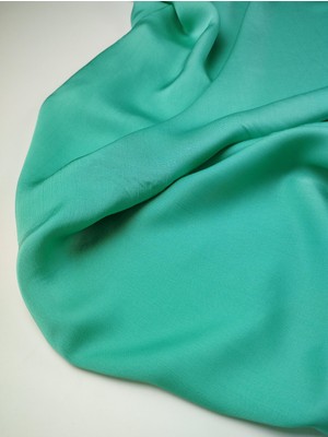 Kumaş Parça Yeşil Parlak Maroken Viskon 130X300CM