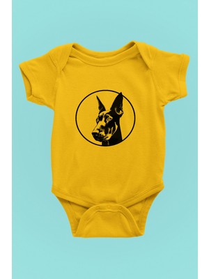 Darkhane Doberman Bakışı - Köpek Baskılı Unisex Sarı Bebek Body - Zıbın BB004