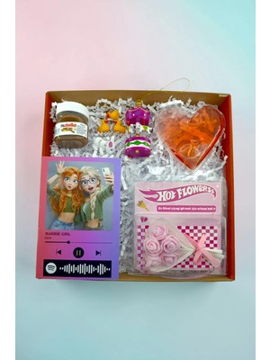 İnci Sepette Tavşan Anahtarlık Kişiselleştirilmiş Fotoğraflı Hediye Paketi 🎁