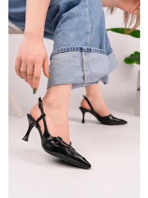 Homiro Kadın Sivri Burun Çapraz Bantlı Ince Topuklu Stiletto Ayakkabı - Siyah