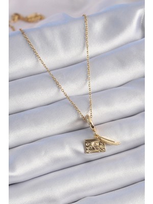 VeraGlobe Buğz 316L Çelik Gold Renk Kalp Detay Mektup Figür Charm Model Kadın Kolye - Buğz