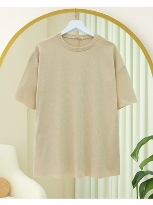 Modamorfo Bisiklet Yaka Fitilli Yırtmaçlı Tişort -Bej