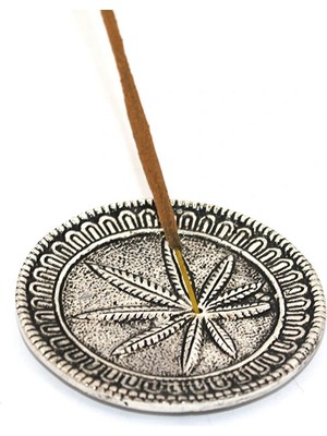 VeraGlobe Buğz Metal Yuvarlak Tütsülük Model 1