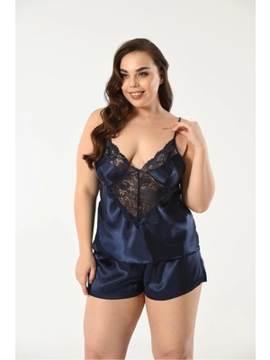 Nuitamore Lacivert Dantelli Saten Büyük Beden Şort Takım – Gecelerinize Zarif Bir Dokunuş