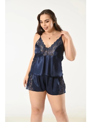 Nuitamore Lacivert Dantelli Saten Büyük Beden Şort Takım – Şıklık ve Zarafetin Buluşması