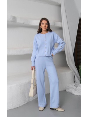 CHWAIN Taş Detaylı Kadın Triko Takım – Zarif ve Modern Şıklık