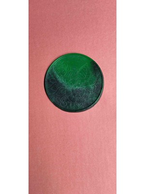 Miina Aksesuar Epoksi Reçine Çeşitli Renklerde Dekore Edilmiş Dekoratif Bir Bardak Altlığıdır