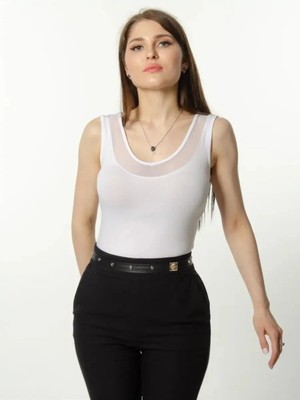 Lirona Kadın Pamuklu Tül Detaylı Havuz Yaka Atlet Body - Günlük Casual